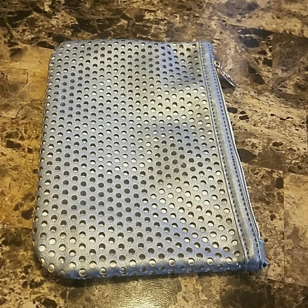 Make up bag - Picture 3 of 4